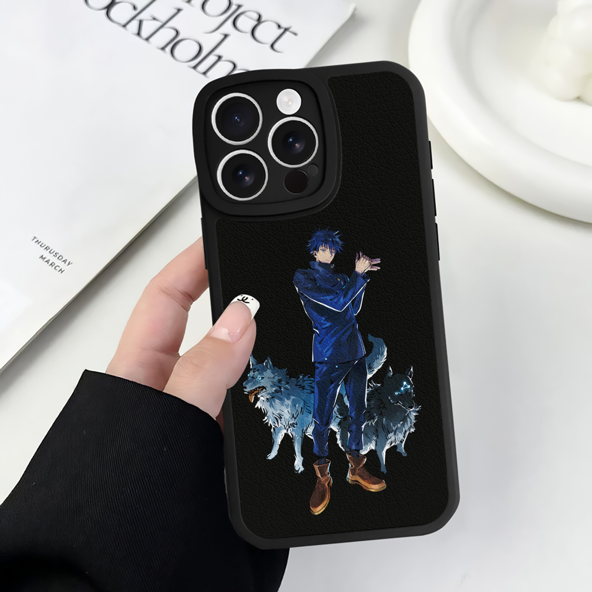 （画像用） 呪術廻戦 Jujutsu Kaisen 【iPhone 16シリーズ対応】シリコンスマホケース（レザー調） 材質：シリコン